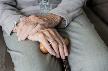 Sostegno ruolo di cura caregiver familiare